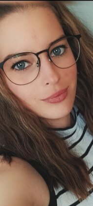 CallMeChat girl profile 2